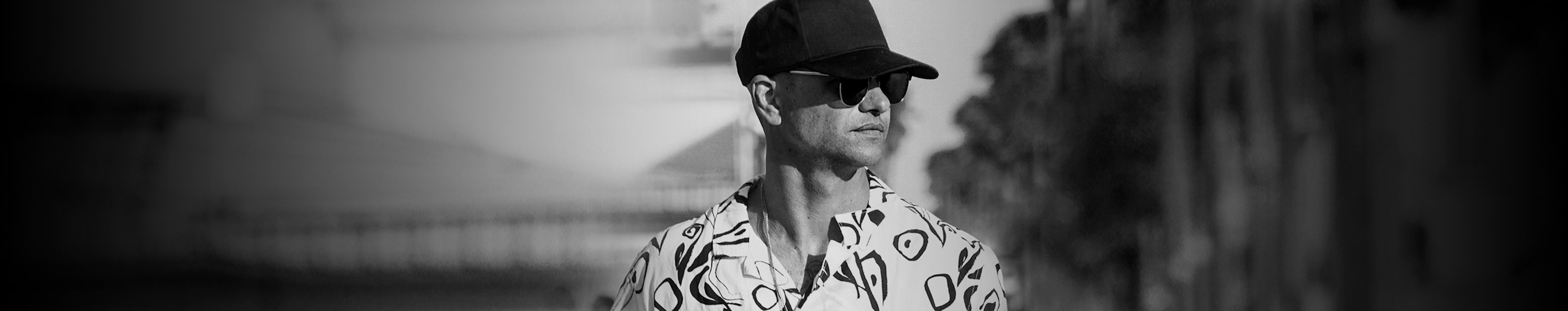 Never Fall Back - No Lead Vocals by Jonezen