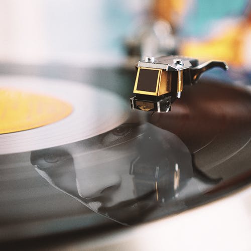 Theory of Lost Memories